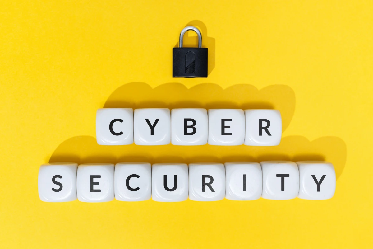 La responsabilité juridique des éditeurs de logiciels face aux failles de sécurité : enjeux et perspectives